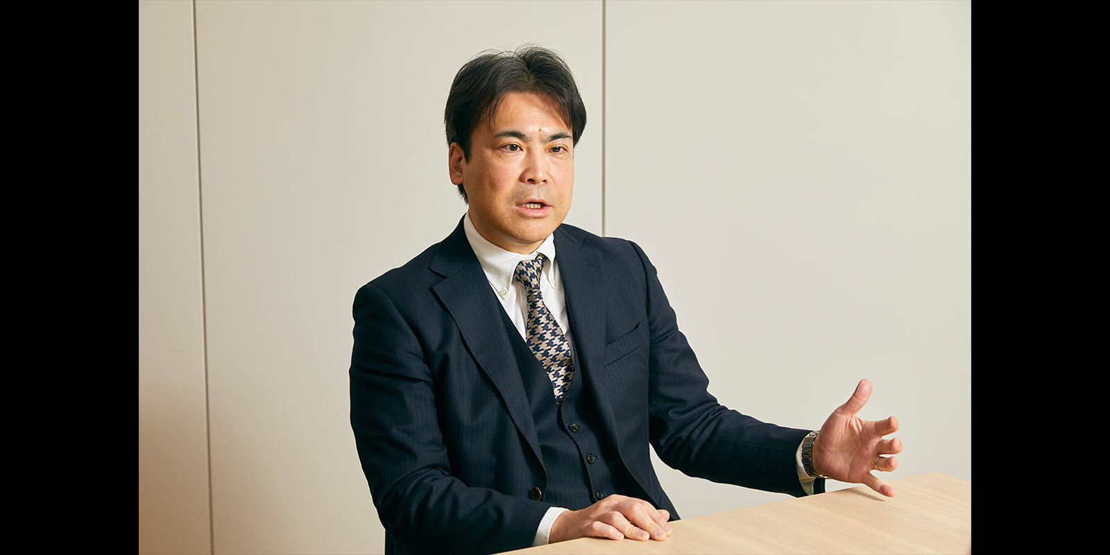 Dr. Kenichi Nakamura | Kisa Toyoshima