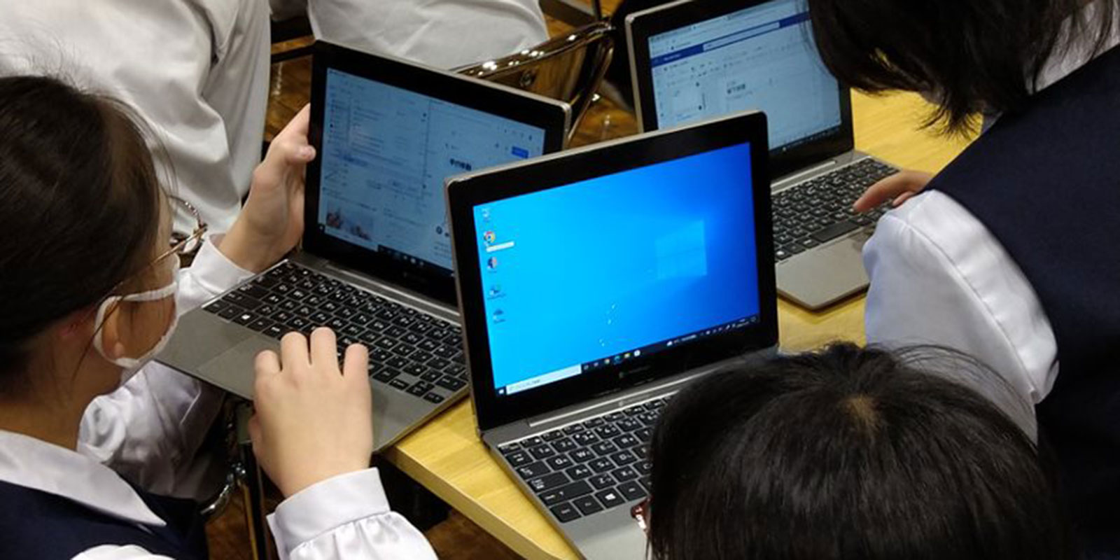 Students at Saitama City Yonohigashi Junior High School | Courtesy of Saitama City Board of Education